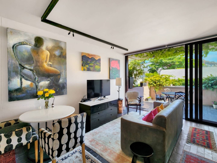 1 Bedroom Property for Sale in Fresnaye Western Cape